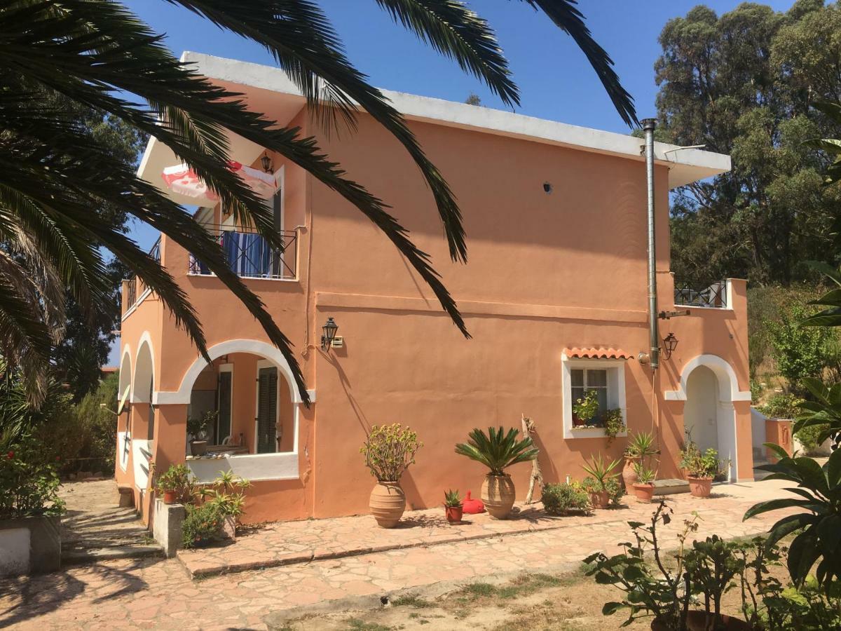 Floros Apartments Agios Stefanos Avliotes  Exterior photo